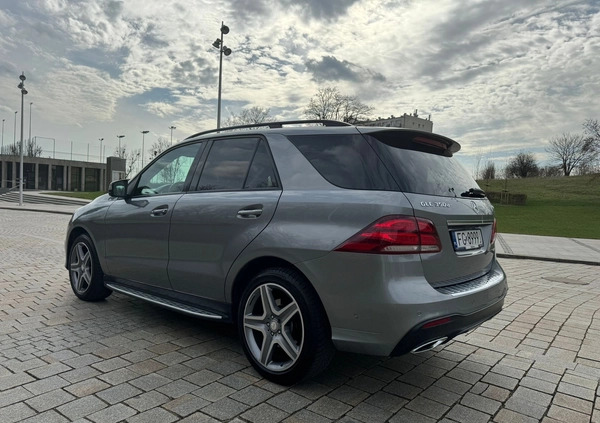 Mercedes-Benz GLE cena 141000 przebieg: 167000, rok produkcji 2015 z Opoczno małe 121